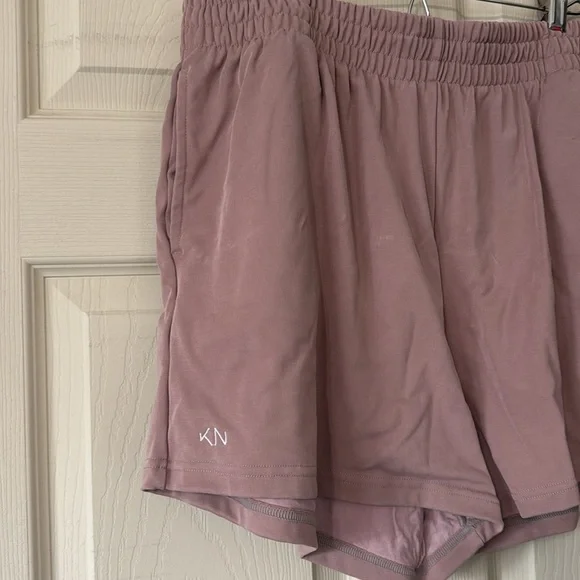 Klassy Network Matching Set - Picture 6 of 8